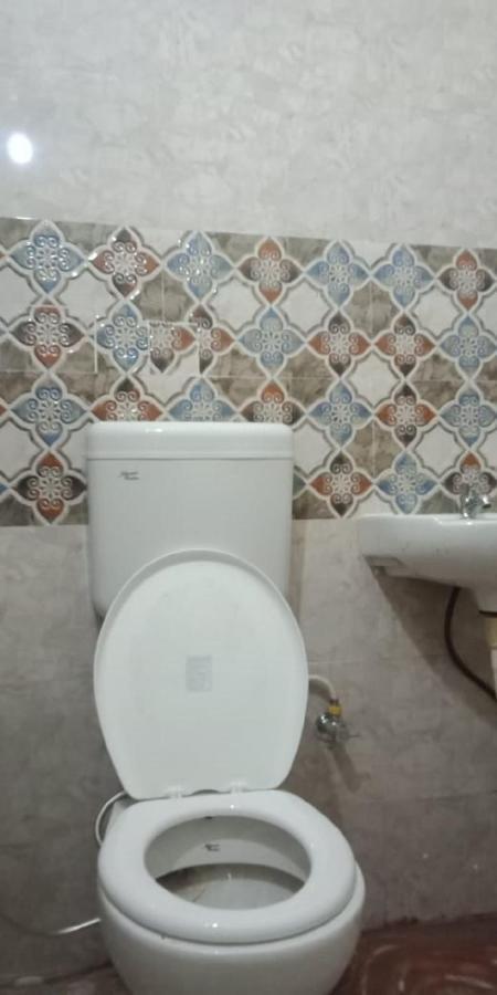 Varanasi Paradise Екстериор снимка