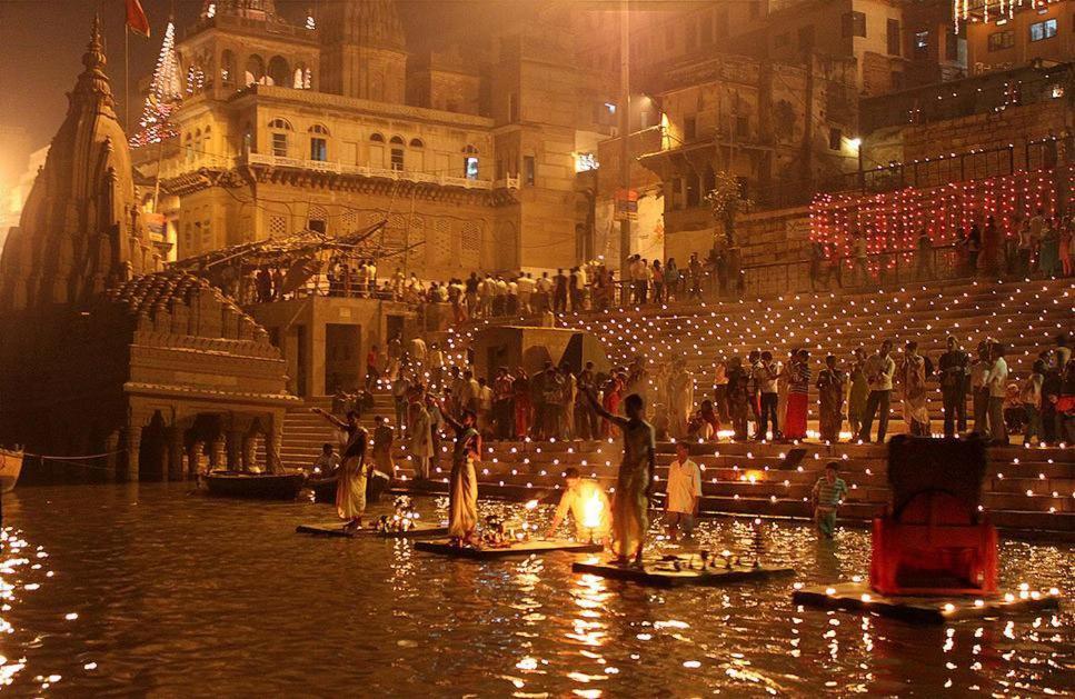 Varanasi Paradise Екстериор снимка